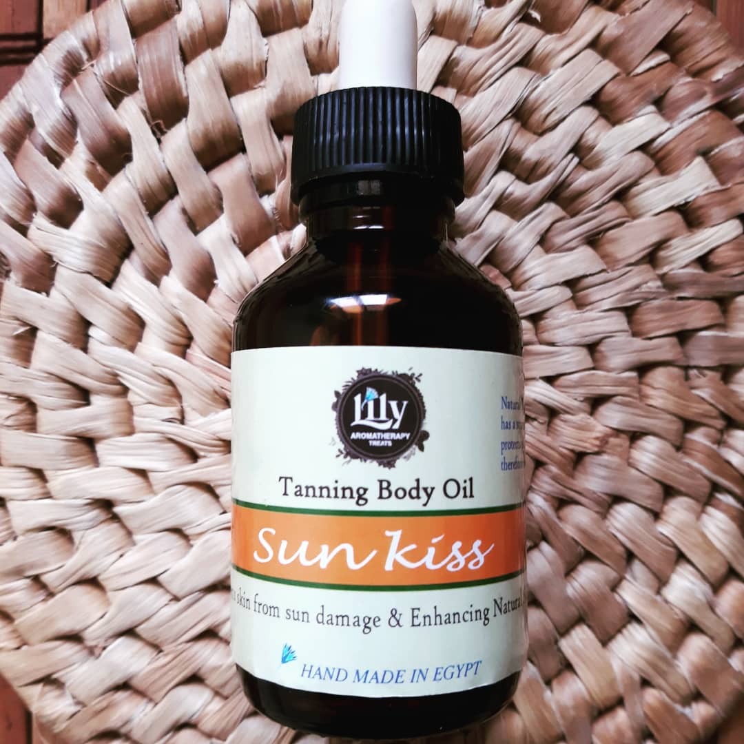 Sun Kiss (Tanning Body Oil)