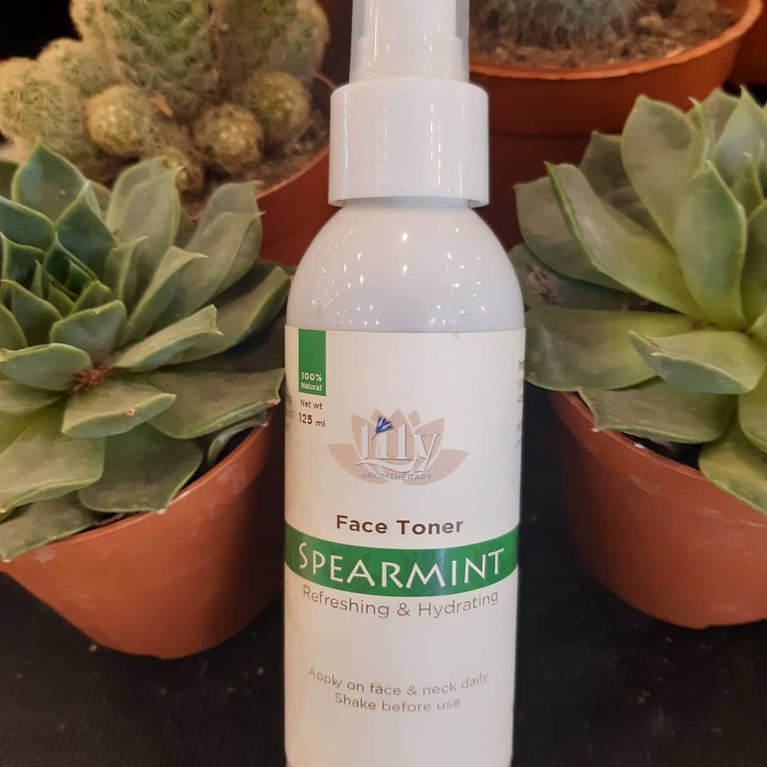 Spearmint Hydrating Face Toner